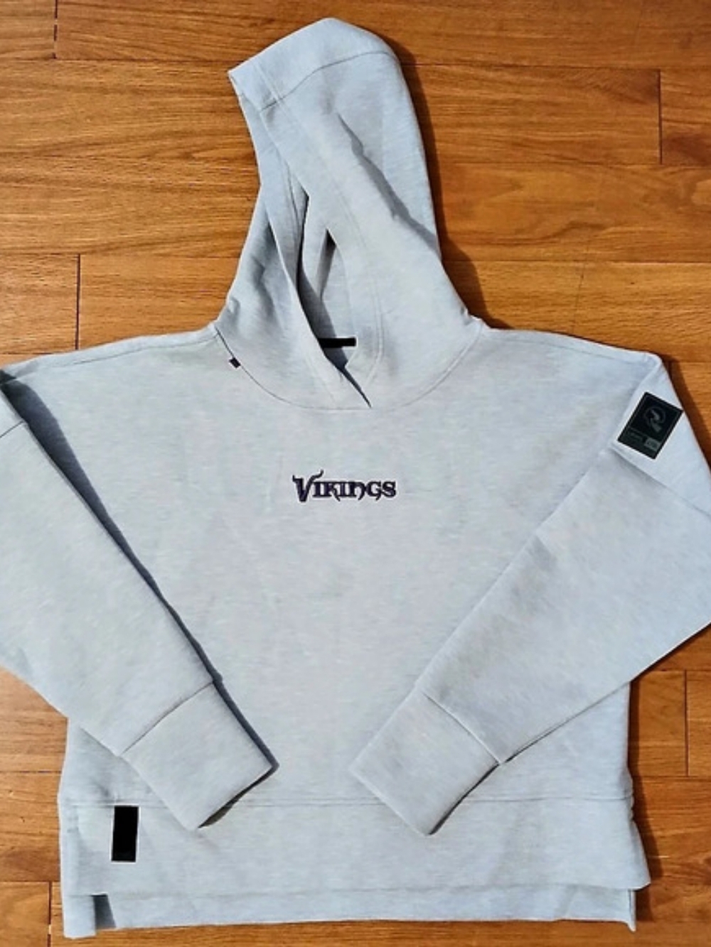 UNRL x Minnesota Vikings Limited Edition Crossover Hoodie Gray Woman's Size S.